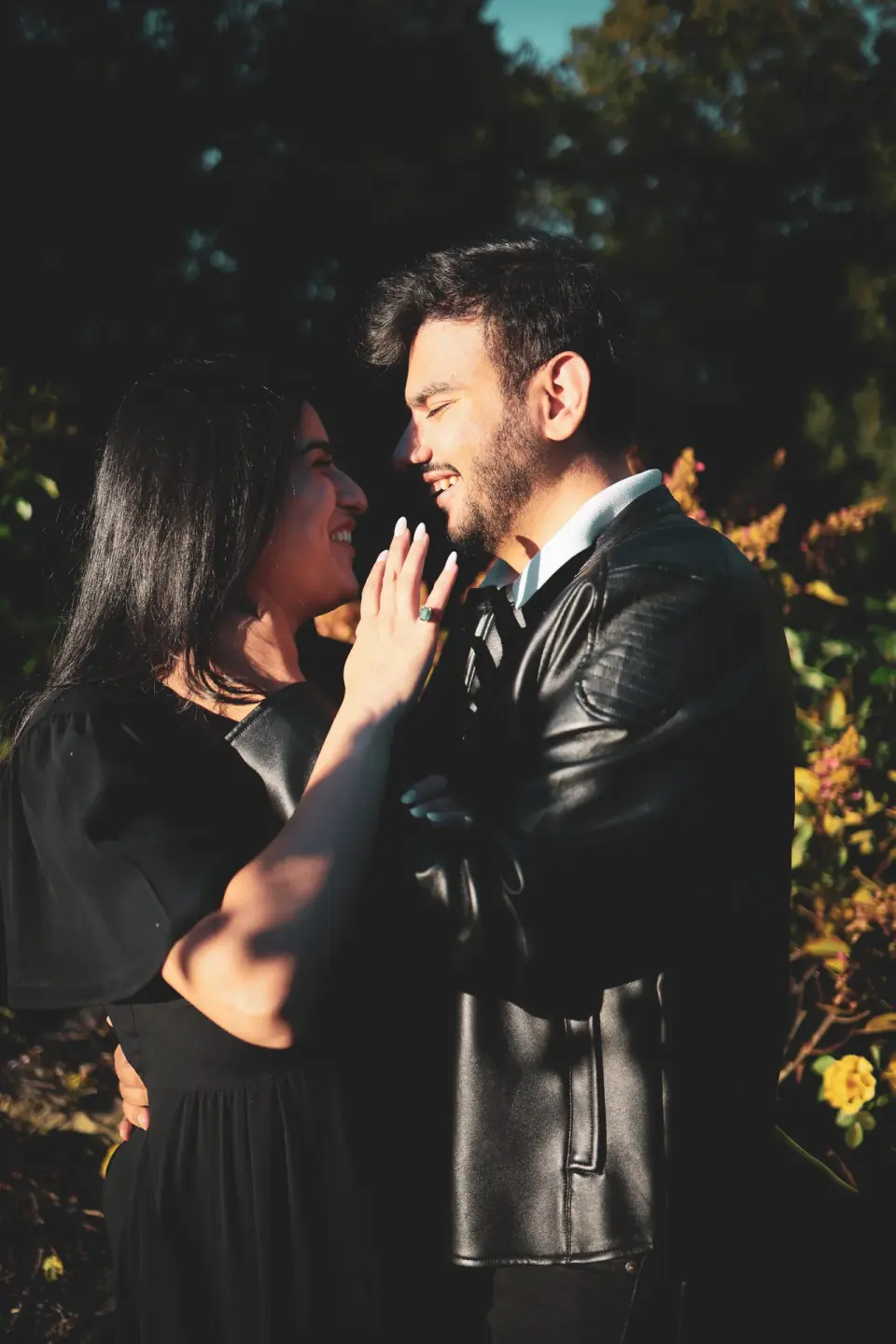 16Sargam Sunset. Couples, story, golden hour.