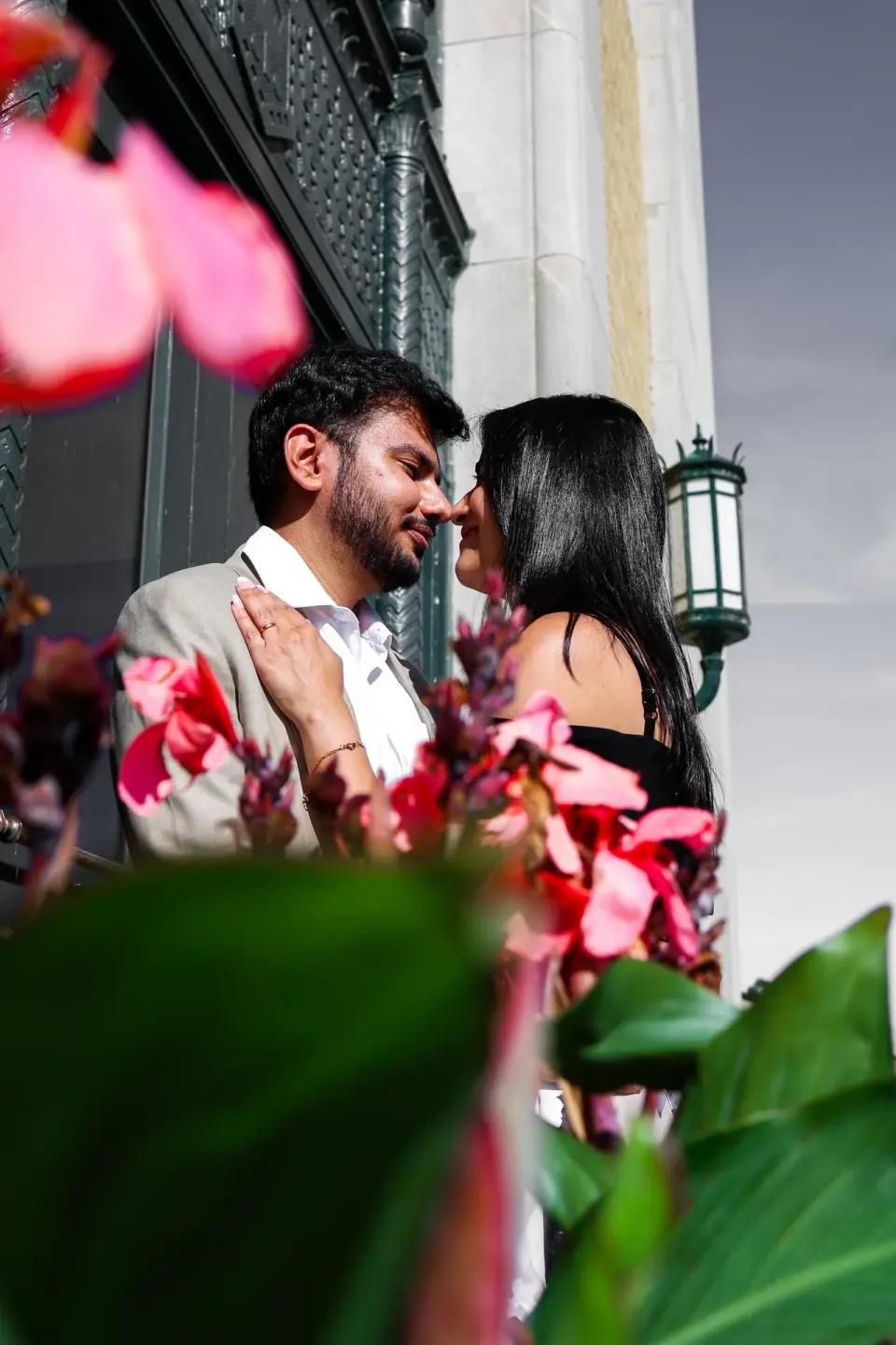 Sargam 31. Couples, story, golden hour.
