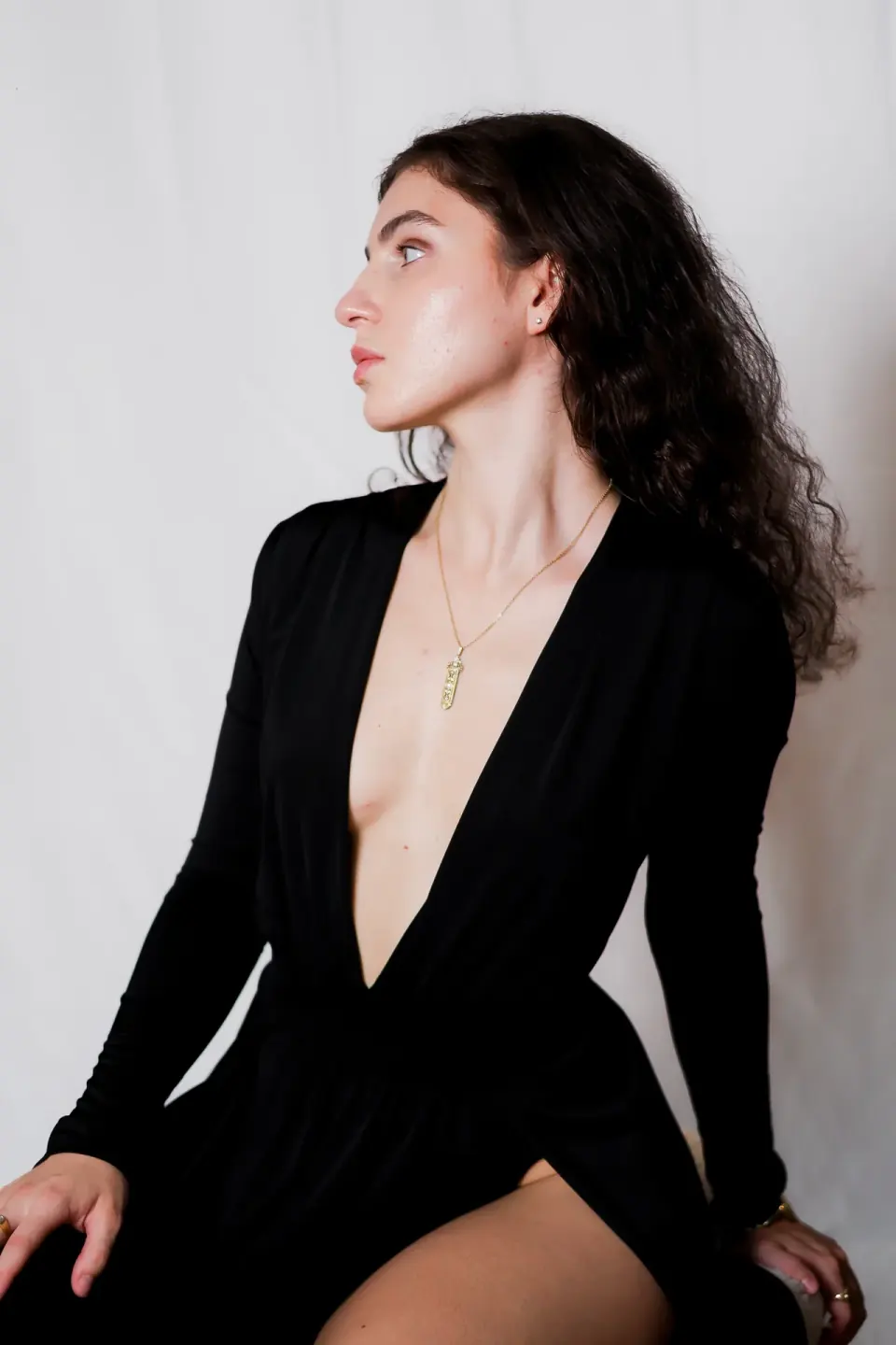 Leeza 12. Portraits, editorial, available light.